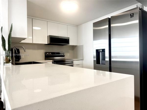 Bayview Towers North, 2150 Sans Souci Blvd #A909, North Miami, Florida 33181, image 1