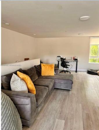 2561 NE 193rd St #1201, Unincorporated Dade County, Florida 33180, image 1