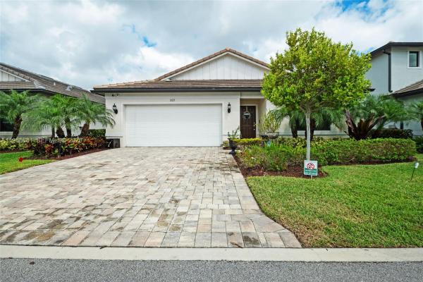 Cassia Estates, 3125 Buttonwood Ct, Lauderdale Lakes, Florida 33311, image 1