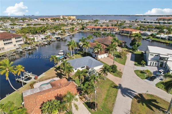 1819 SE 43rd St, Cape Coral, Florida 33904, image 3