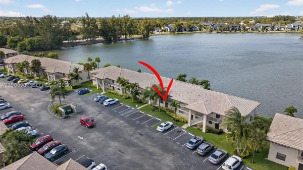 Viewpointe, 5520 Lakeside Dr #105, Margate, Florida 33063, image 1