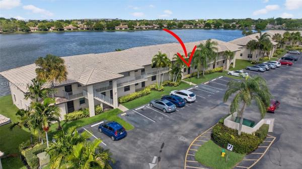 Viewpointe, 5520 Lakeside Dr #105, Margate, Florida 33063, image 1