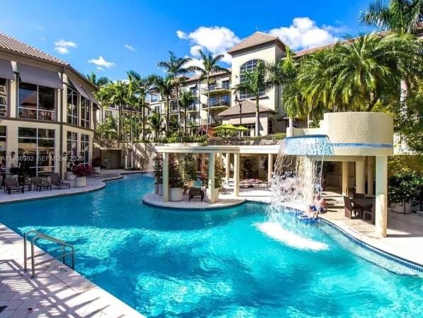 Wilton Station, 2625 NE 14th Ave #406, Wilton Manors, Florida 33334, image 1