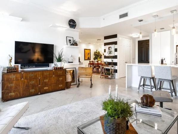 Wilton Station, 2625 NE 14th Ave #406, Wilton Manors, Florida 33334, image 3