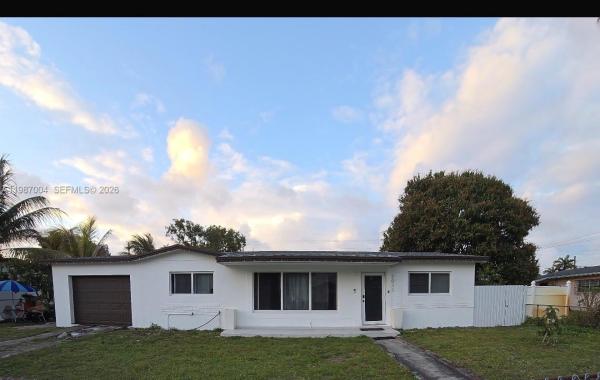 2011 NW 178th St, Miami Gardens, Florida 33056, image 1