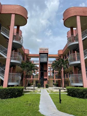 Alameda, 5300 W 21st Ct #413, Hialeah, Florida 33016, image 1