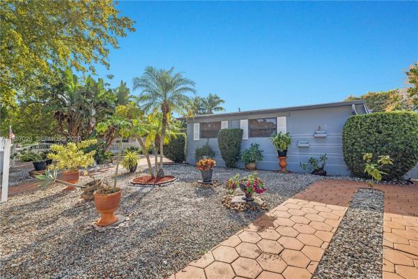 Breezeswept Estates, 12890 NE Miami Ct, North Miami, Florida 33161, image 1