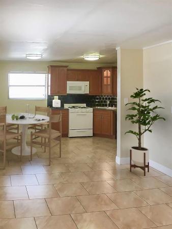 4250 SW 67th Ave #32, Unincorporated Dade County, Florida 33155, image 1