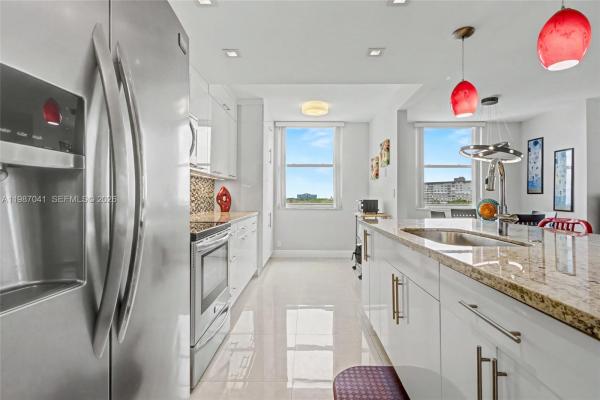 Hillcrest, 4330 Hillcrest Dr #619, Hollywood, Florida 33021, image 3
