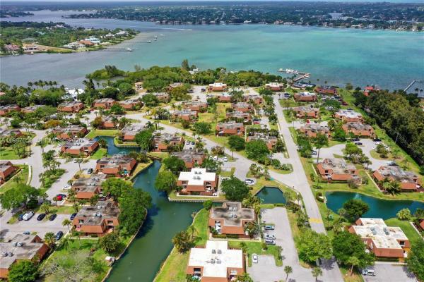 Jupiter Plantation, 825 Center St #35C, Jupiter, Florida 33458, image 1