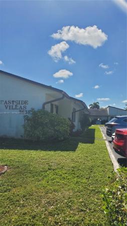 Hollywood Little Ranches, 2638 Taylor St #B-2, Hollywood, Florida 33020, image 2
