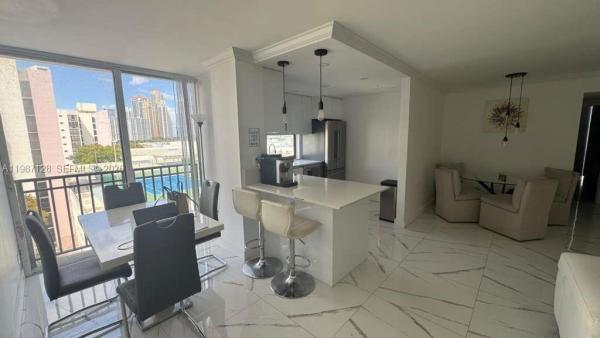 Plaza Of The Americas, 16909 N Bay Rd #710, Sunny Isles Beach, Florida 33160, image 1