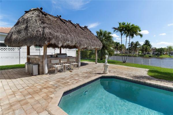 Keystone Lake, 2327 NW 187th Ave, Pembroke Pines, Florida 33029, image 1