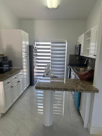 7526 W 20th Ave #203, Hialeah, Florida 33016, image 1