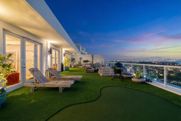5600 Collins, 5600 Collins Ave #PH-D, Miami Beach, Florida 33140, image 2