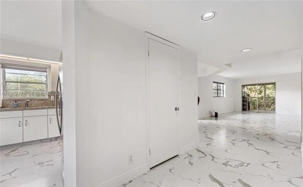 Cayman Village, 1501 Cayman Way #A4, Coconut Creek, Florida 33066, image 2