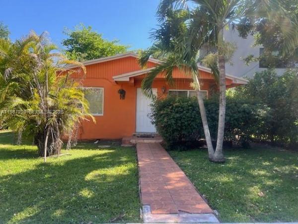 De Hedouvilles, 3366 Thomas Ave, Miami, Florida 33133, image 1