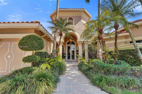 Hawks Landing, 10813 Blackhawk St, Plantation, Florida 33324, image 2