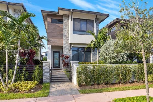 Canarias At Downtown Doral, 8225 NW 43rd St, Doral, Florida 33166, image 1