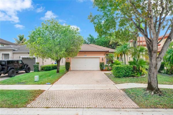 Chapel Cove, 19269 NW 14th St, Pembroke Pines, Florida 33029, image 1