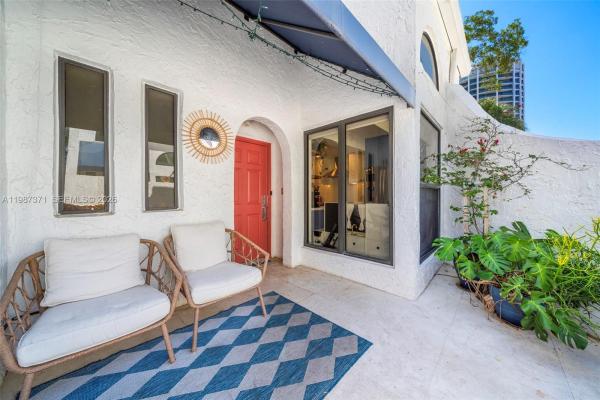 Maison Grove, 3237 Mary St #6, Miami, Florida 33133, image 3
