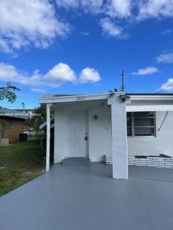 2601 SW 5th St, Fort Lauderdale, Florida 33312, image 2