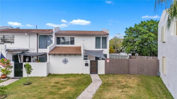 6505 SW 113th Pl, Unincorporated Dade County, Florida 33173, image 1