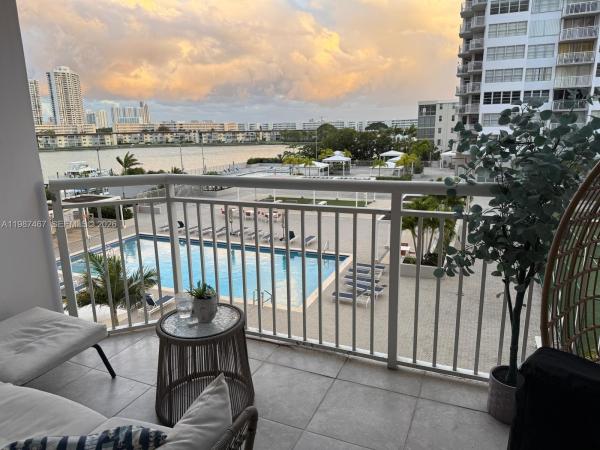Del Prado, 18061 Biscayne Blvd #404, Aventura, Florida 33160, image 1