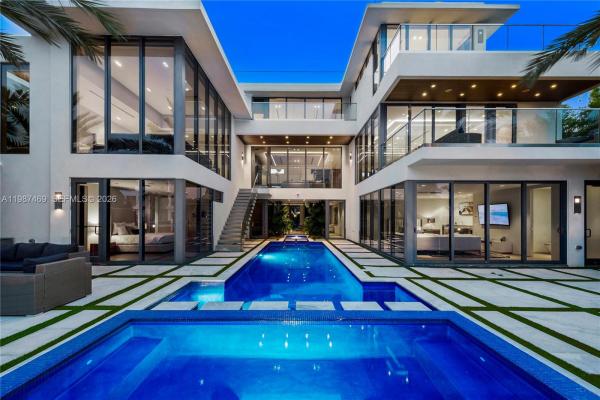 Venice, 440 Mola Ave, Fort Lauderdale, Florida 33301, image 2