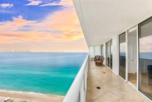 Beach Club 2, 1830 S Ocean Dr #2808, Hallandale Beach, Florida 33009, image 1