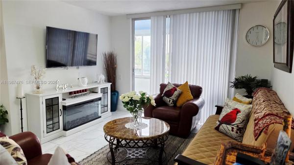 Lime Bay, 9400 Lime Bay Blvd #315, Tamarac, Florida 33321, image 2
