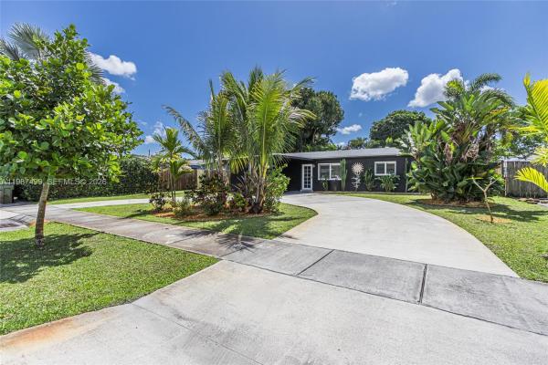 Riverland Village, 3460 SW 16th Ct, Fort Lauderdale, Florida 33312, image 1