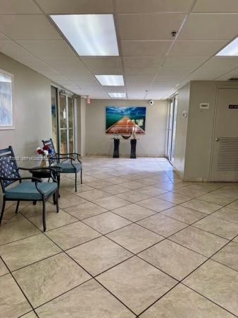 18th Hole At Inverrary, 3910 Inverrary Blvd #407-B, Lauderhill, Florida 33319, image 2