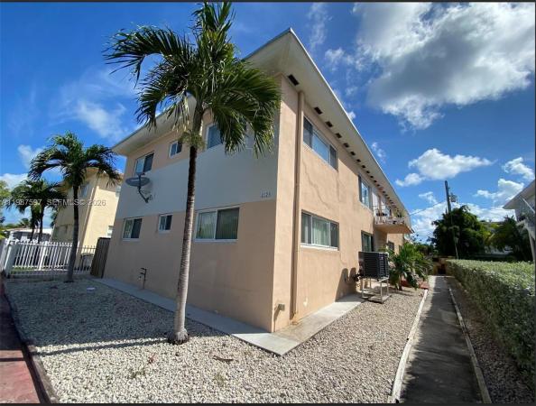 8125 Hawthorne Ave #1, Miami Beach, Florida 33141, image 1
