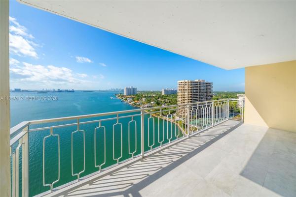 11111 Biscayne Blvd #19D, Unincorporated Dade County, Florida 33181, image 1