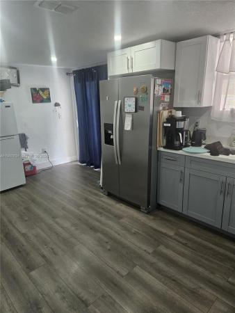 Breezyway Manor, 1380 SW 34th Ave, Fort Lauderdale, Florida 33312, image 1