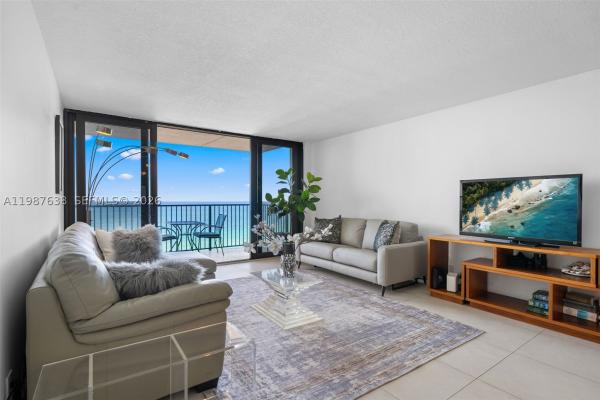 Valencia At Quadomain, 2201 S Ocean Dr #1102, Hollywood, Florida 33019, image 2