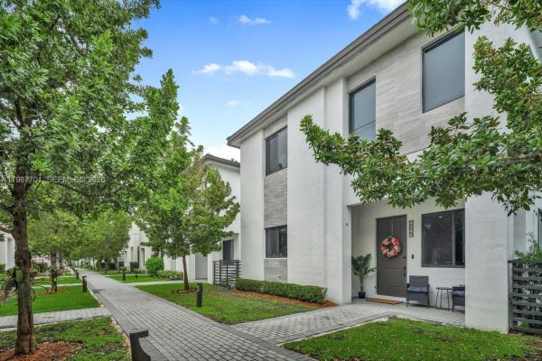 Canarias At Downtown Doral, 4346 NW 81st Ave, Doral, Florida 33166, image 1