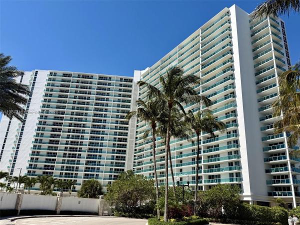 Arlen House East, 100 Bayview Dr #528, Sunny Isles Beach, Florida 33160, image 1