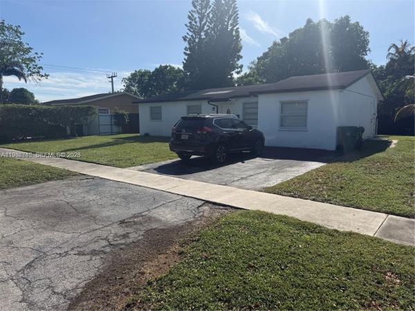 Flair, 4910 NW 18th St, Lauderhill, Florida 33313, image 2