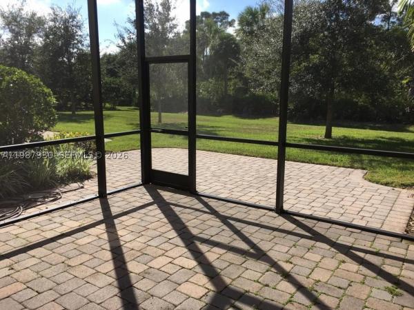 Paloma, 5065 Dulce Ct, Palm Beach Gardens, Florida 33418, image 2