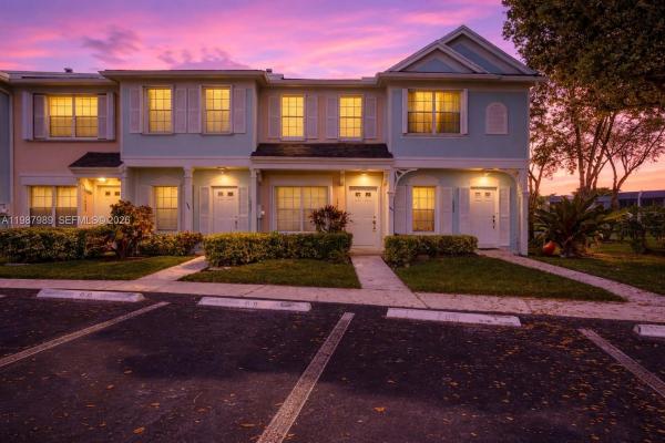 Coconuts, 16635 Hemingway Dr, Weston, Florida 33326, image 1