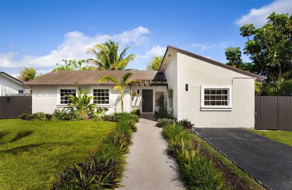 16341 SW 104th Ave, Unincorporated Dade County, Florida 33157, image 1