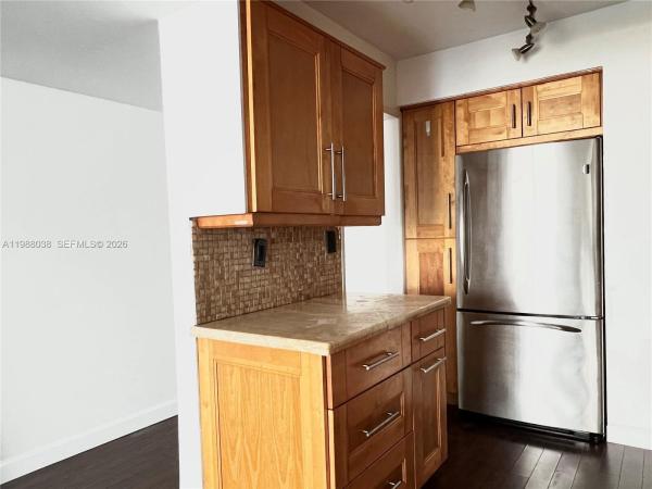 Stratford House, 2841 NE 163rd St #1007, North Miami Beach, Florida 33160, image 1
