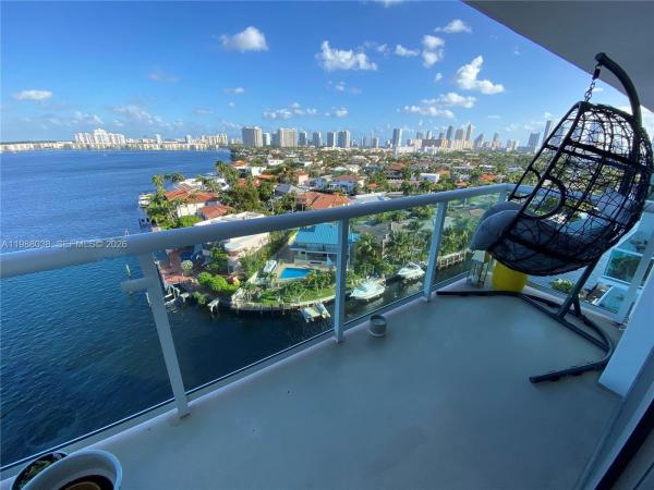 Stratford House, 2841 NE 163rd St #1007, North Miami Beach, Florida 33160, image 1