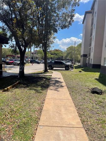 Kendall Lake Towers, 15231 SW 80th St #410, Kendall West, Florida 33193, image 2