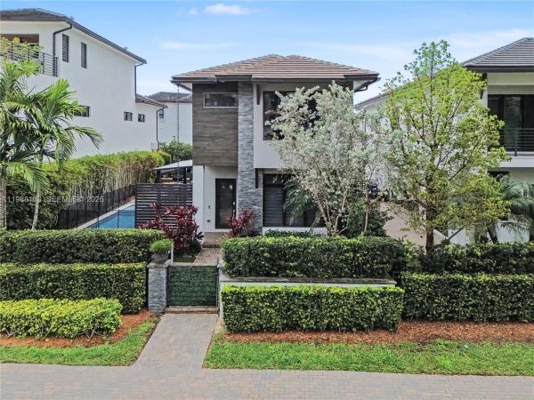 8222 NW 51st Ter #8222, Doral, Florida 33166, image 1