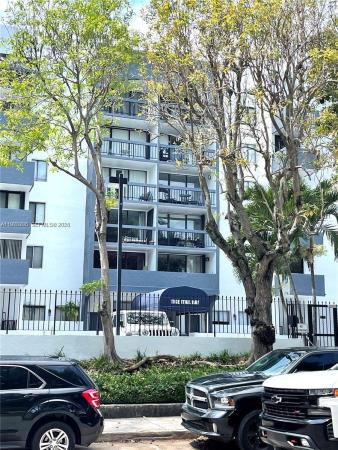 Tigertail Bay, 2715 Tigertail Ave #203, Miami, Florida 33133, image 1