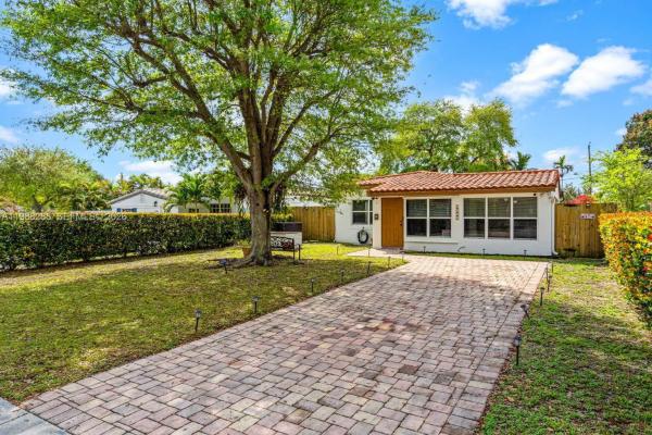 Fulford By The Sea, 1482 NE 175th St, North Miami Beach, Florida 33162, image 3