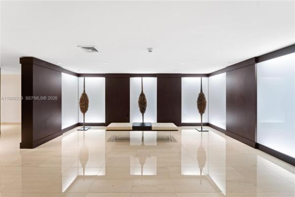 900 Biscayne Bay, 900 Biscayne Blvd #1704, Miami, Florida 33132, image 1